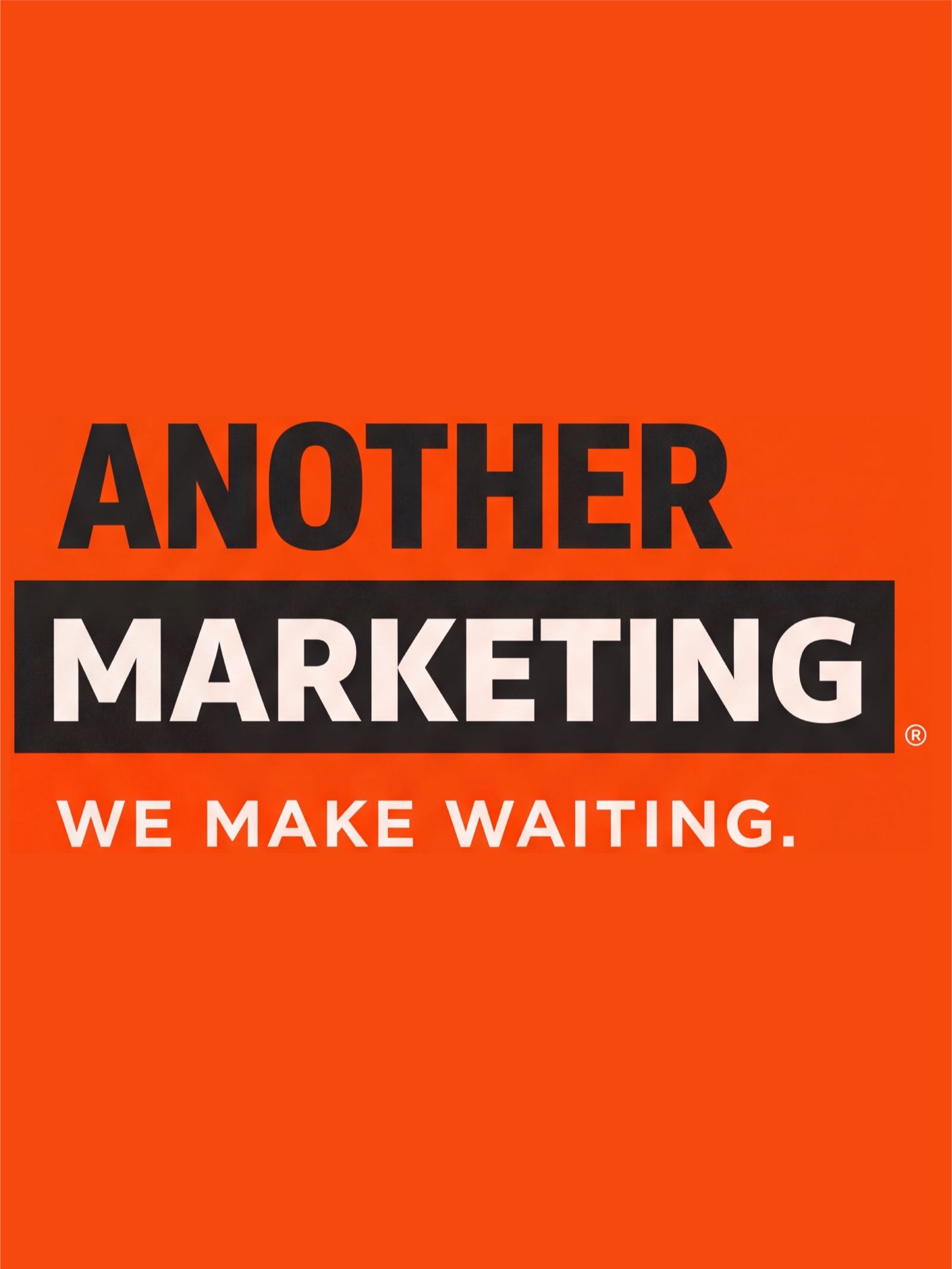 주황색 배경의 어나더마케팅 브랜드 로고 — Another Marketing, We Make Waiting.